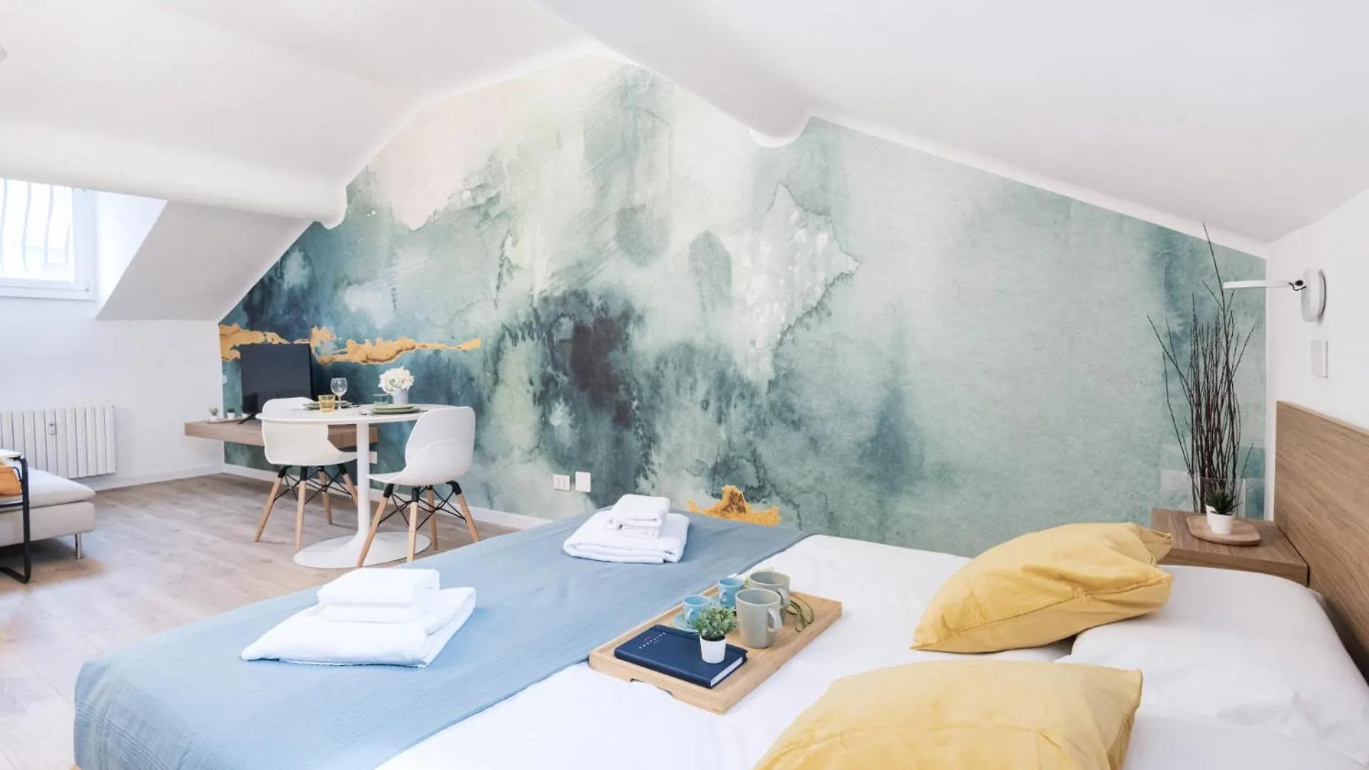 Easylife - Moderno Appartamento In Porta Venezia Milão 0*,  Itália